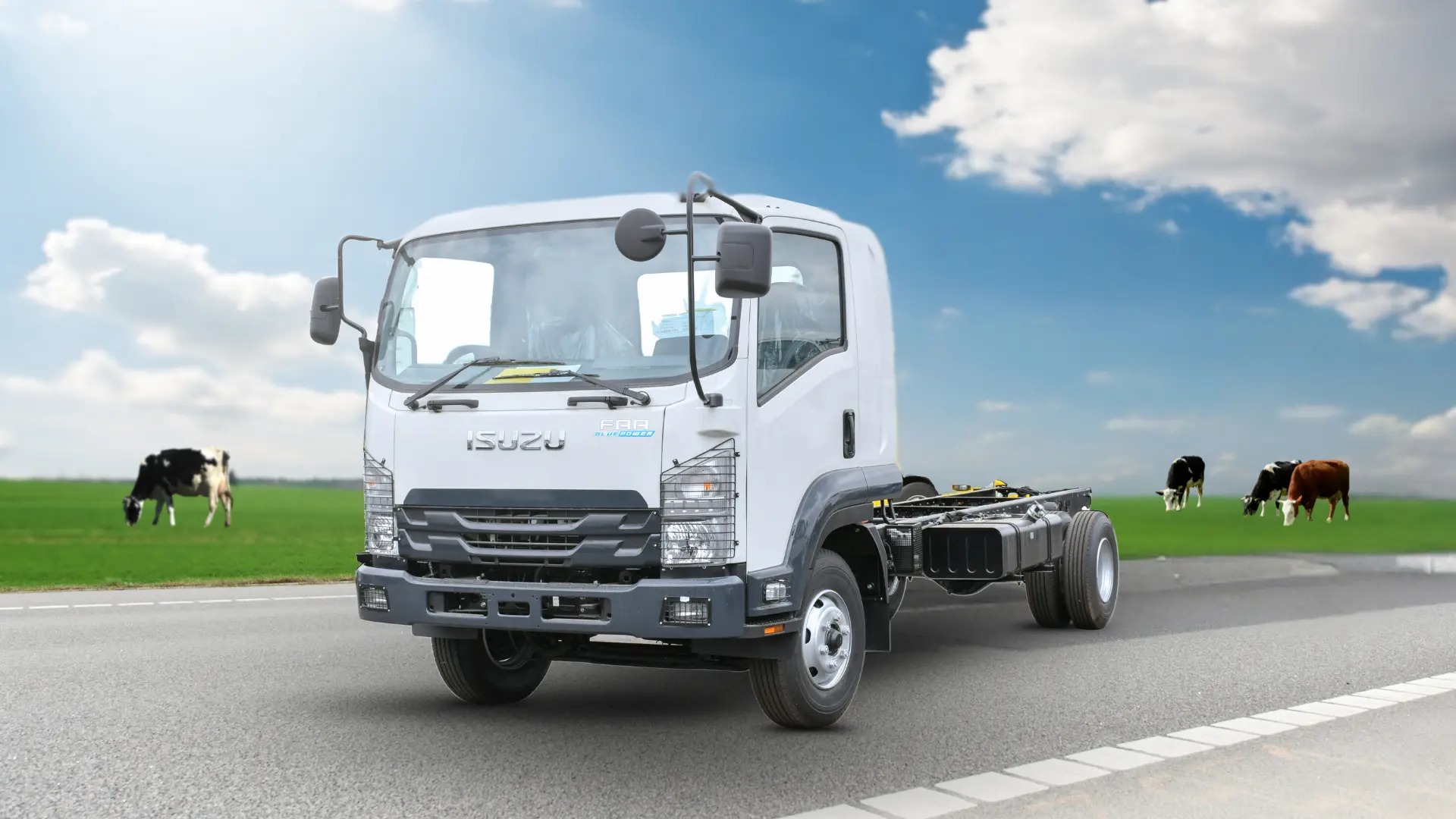New Isuzu FRR 90 Blue Power Euro 4